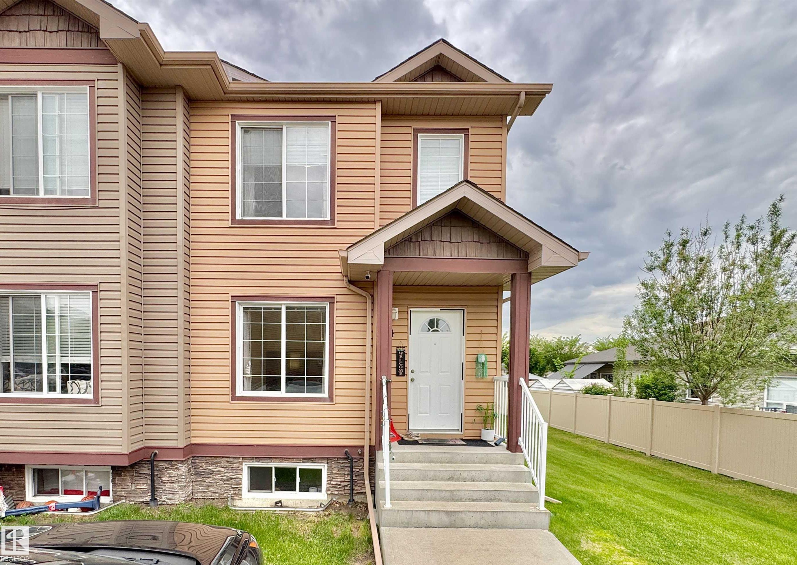 4 320 Spruce Ridge Road, Spruce Grove, Alberta, T7X 0H5