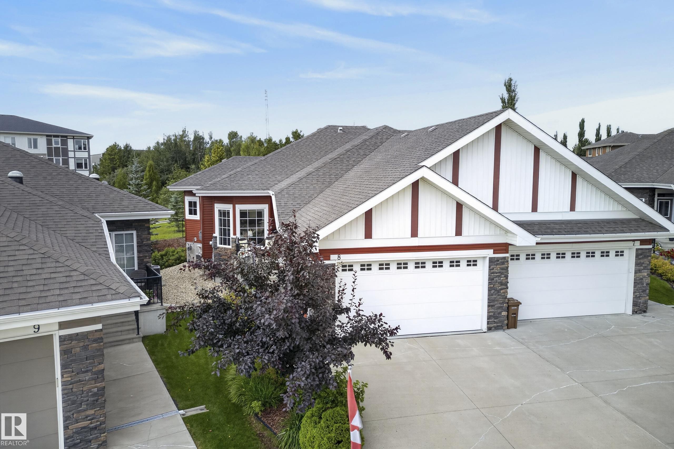 8 88 Lacombe Drive, St. Albert, Alberta, T8N 7N3