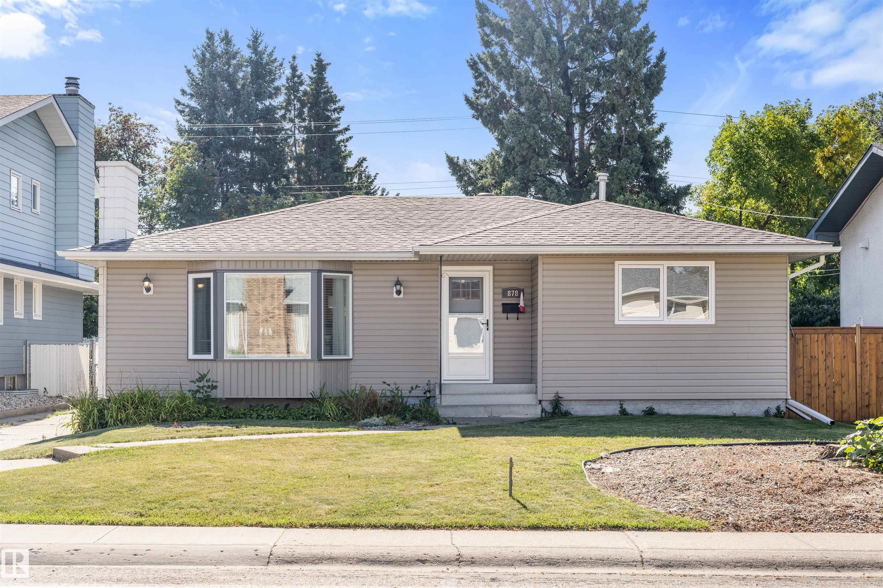 878 Cottonwood Avenue, Sherwood Park, Alberta, T8A 1Z2
