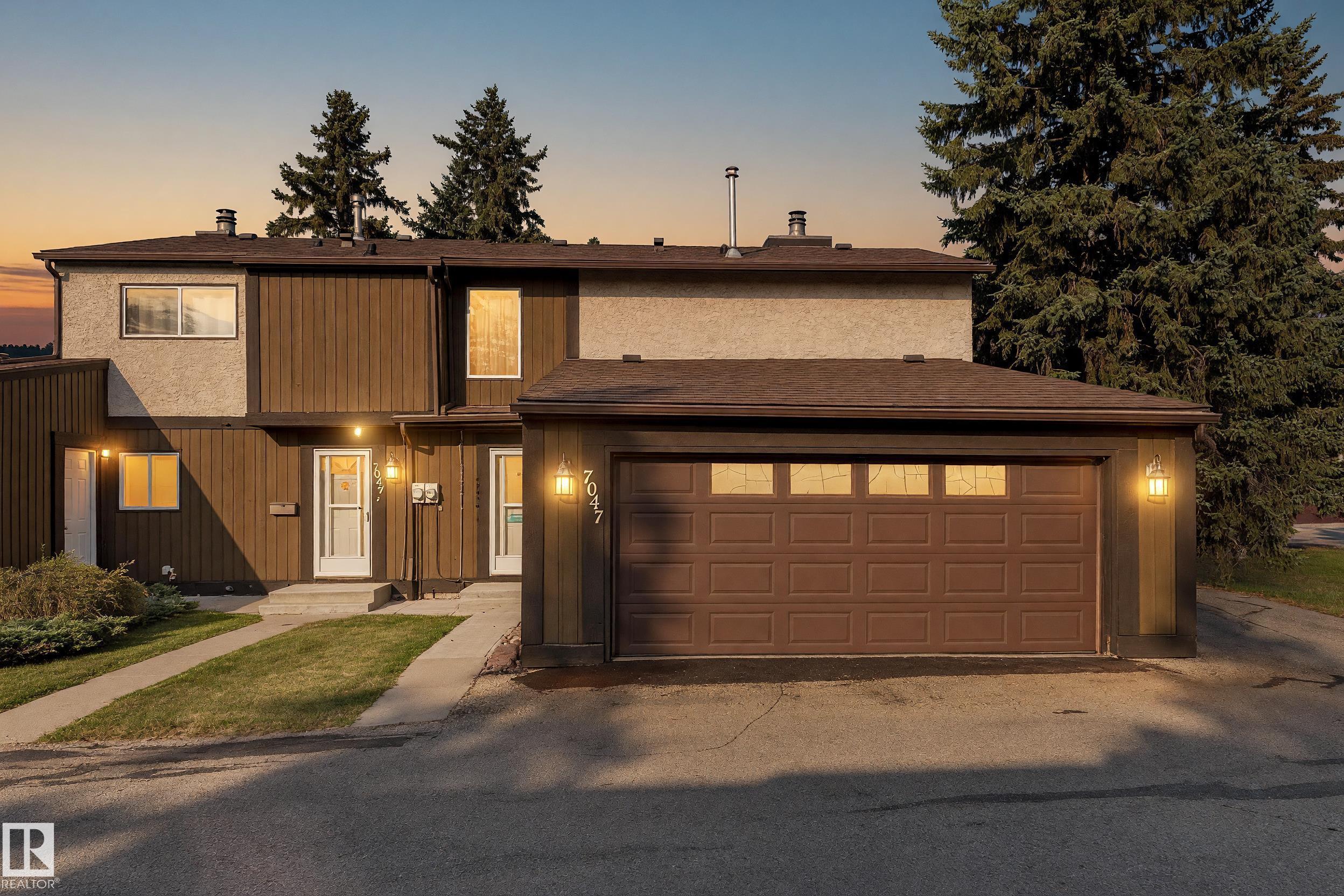 7047 32 Avenue, Edmonton, Alberta, T6K 2K9