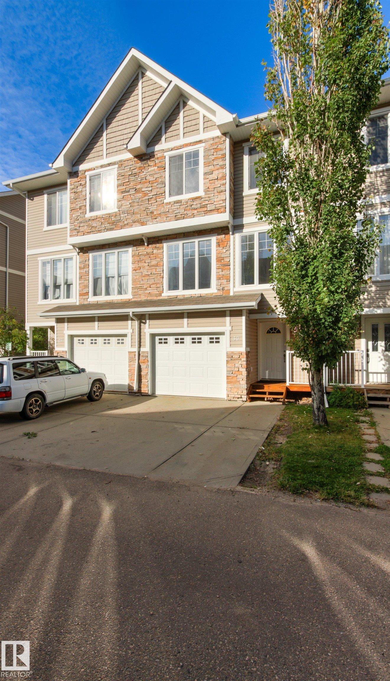 30 9904 101 Avenue, Morinville, Alberta, T8R 0E2