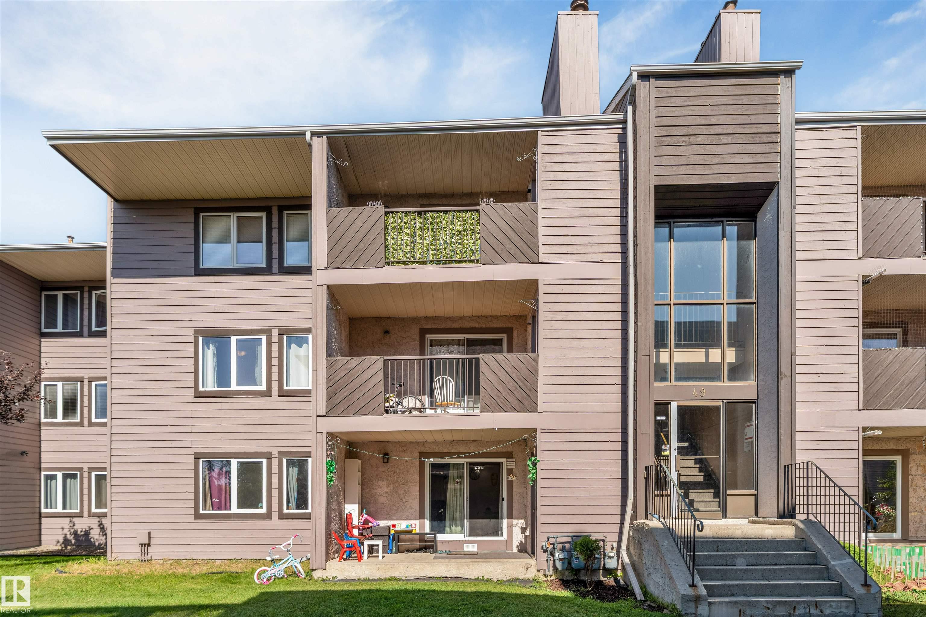 101 49 Akins Drive, St. Albert, Alberta, T8N 3M6