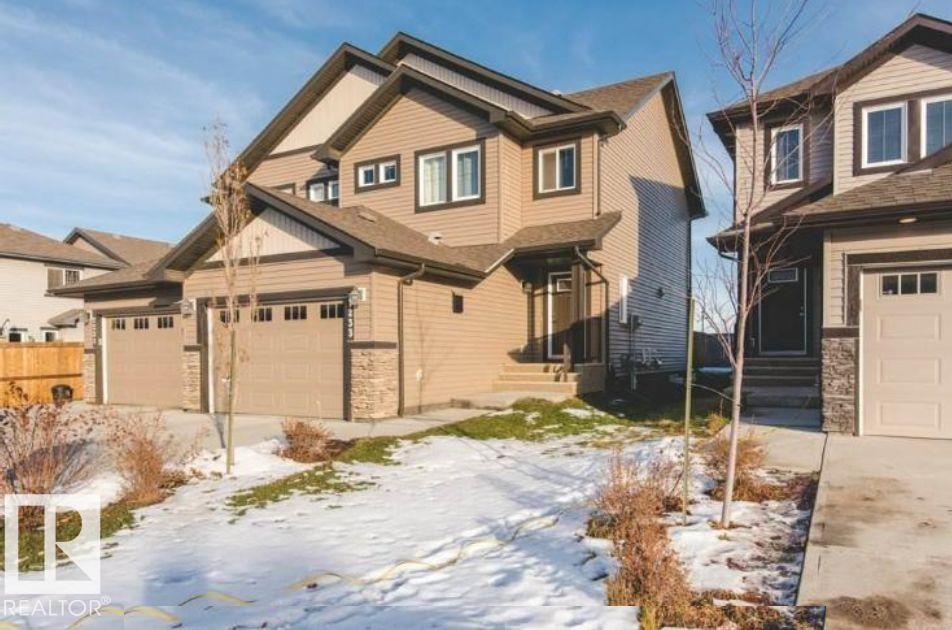 7233 Armour Crescent, Edmonton, Alberta, T6W 2S1