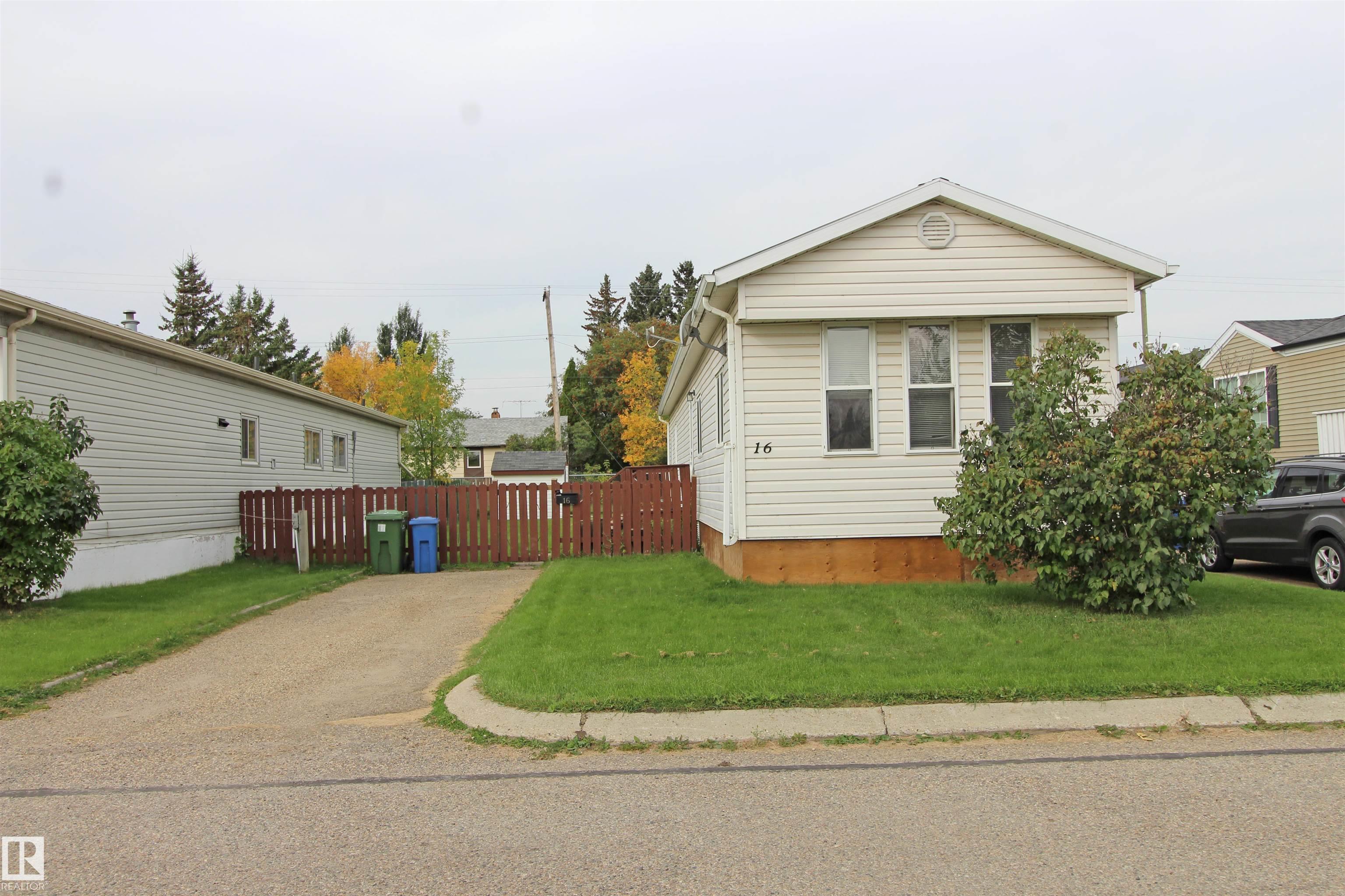 16 4202 45 Street, Wetaskiwin, Alberta, T9A 2L3