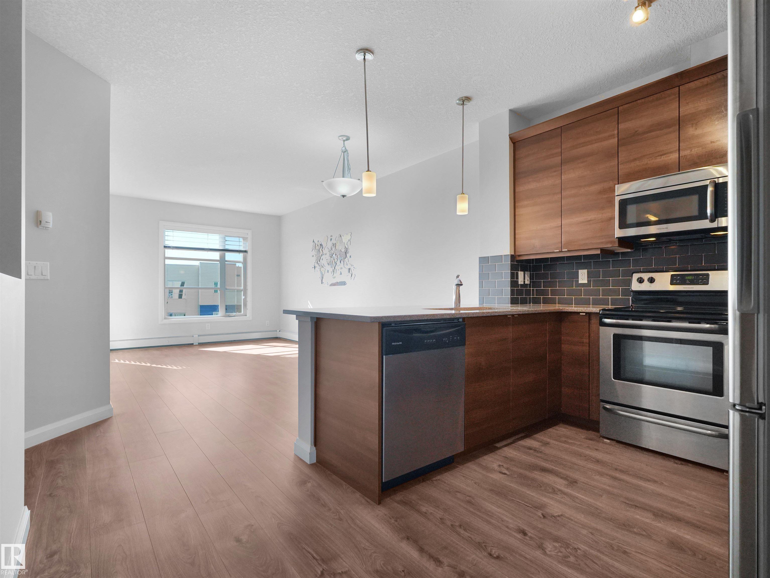 415 2588 Anderson Way, Edmonton, Alberta, T6W 0R2