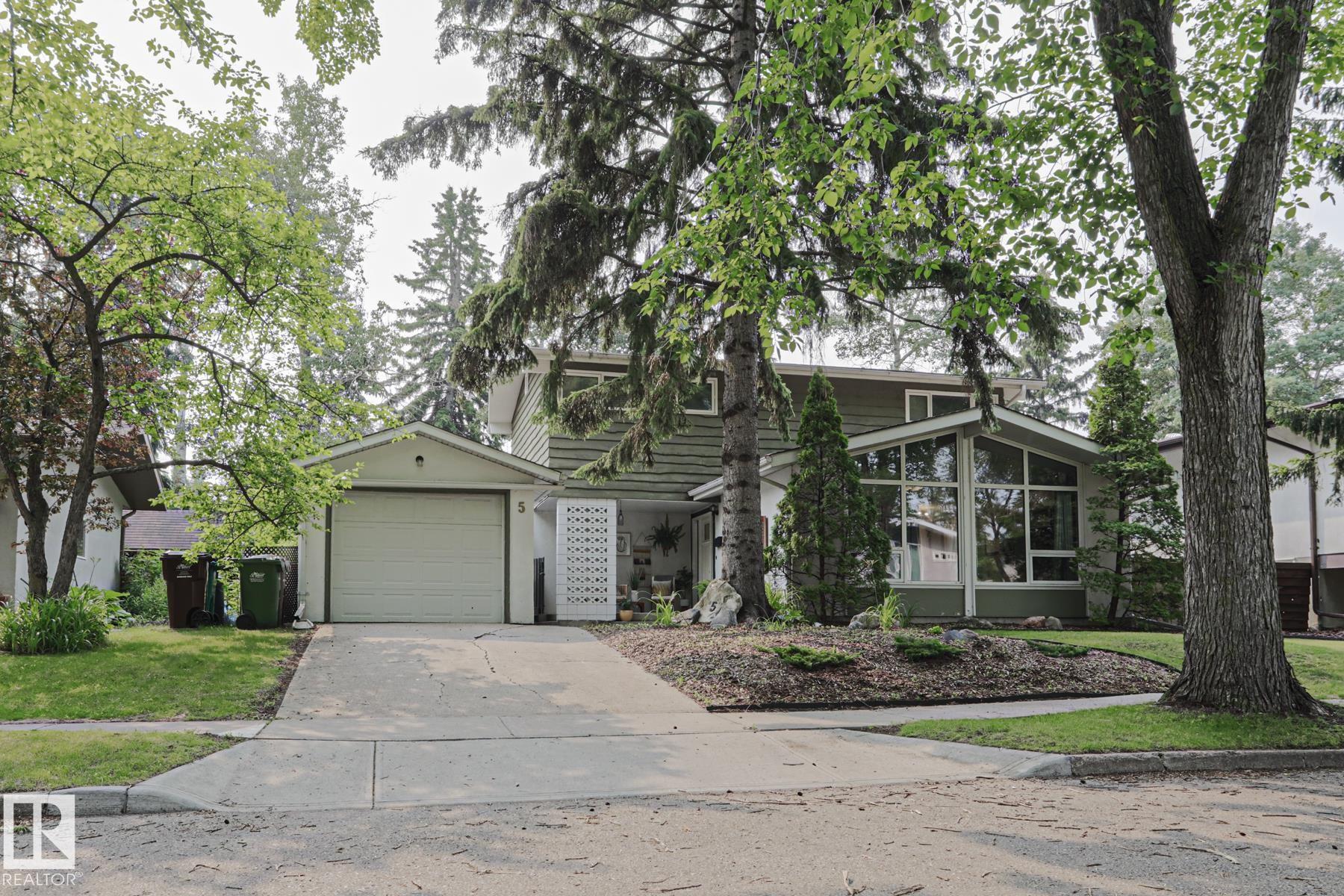 5 Gilmore Crescent, St. Albert, Alberta, T8N 1B2