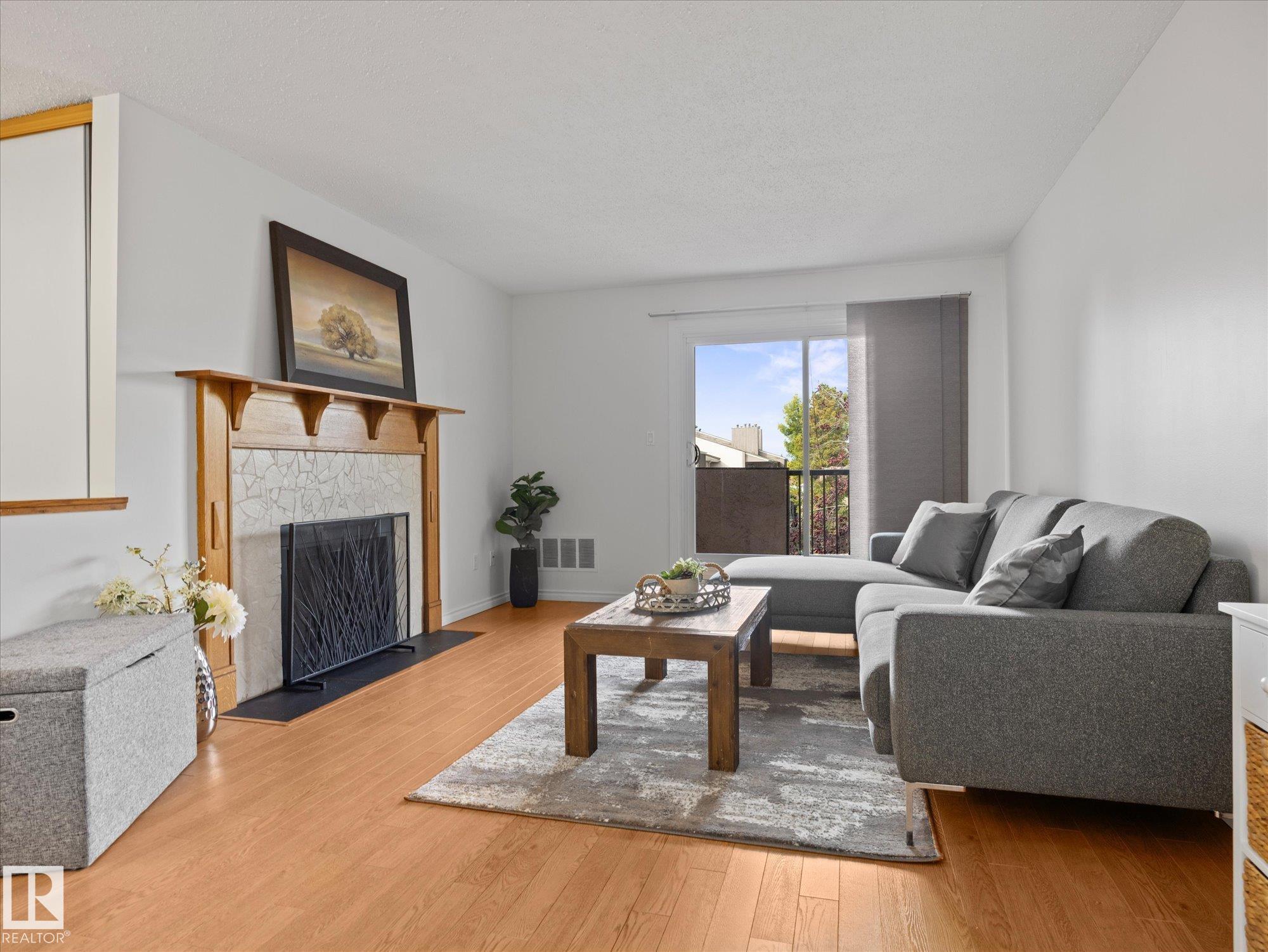 301 55 Akins Drive Nw, St. Albert, Alberta, T8N 3M6