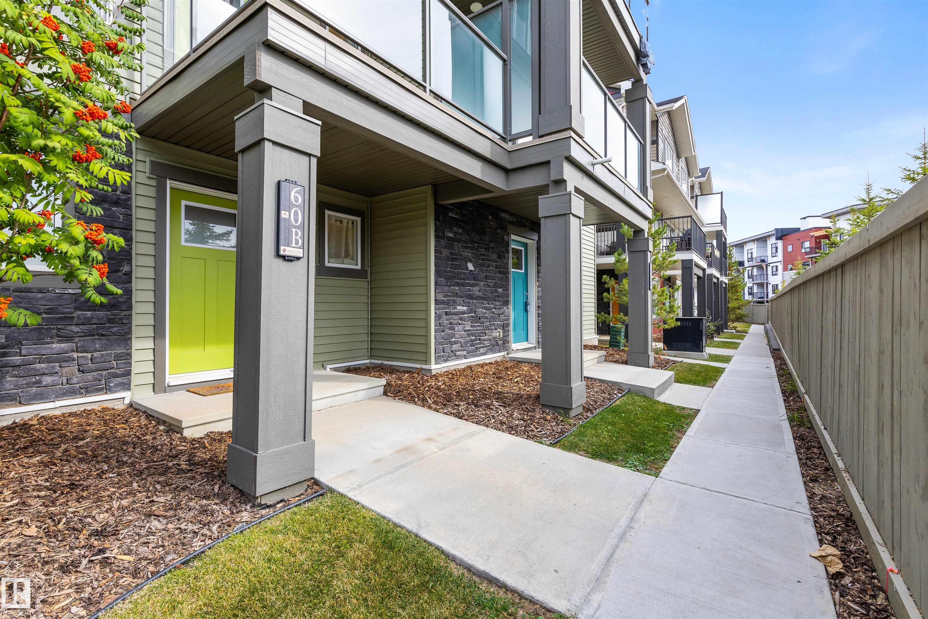 60b 1530 Tamarack Boulevard, Edmonton, Alberta, T6T 2E6