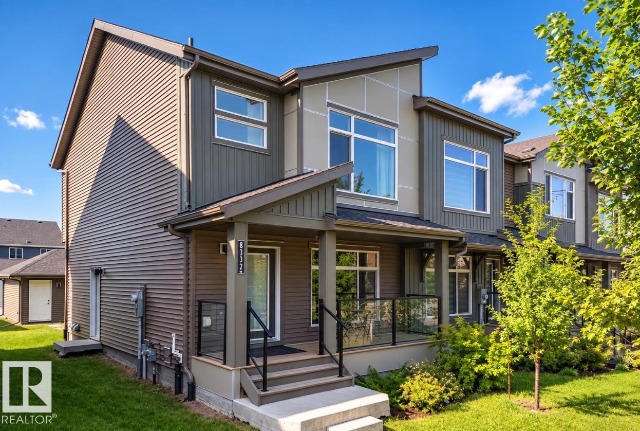 8322 Chappelle Way, Edmonton, Alberta, T6W 4L3