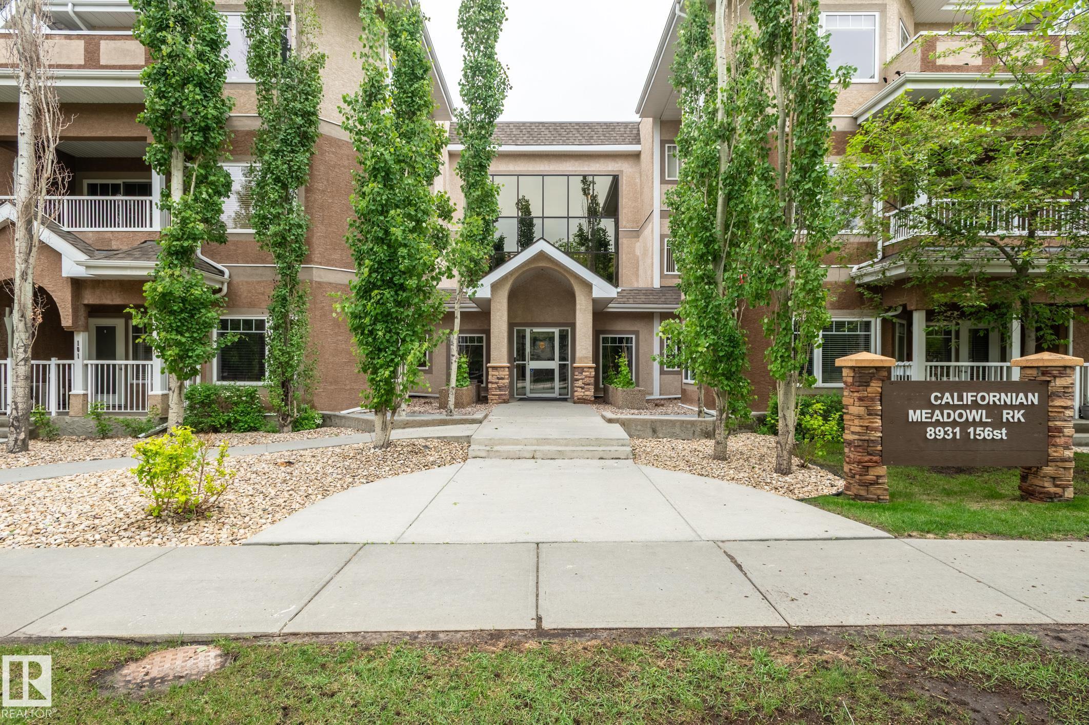 101 8931 156 Street, Edmonton, Alberta, T5R 1Y6