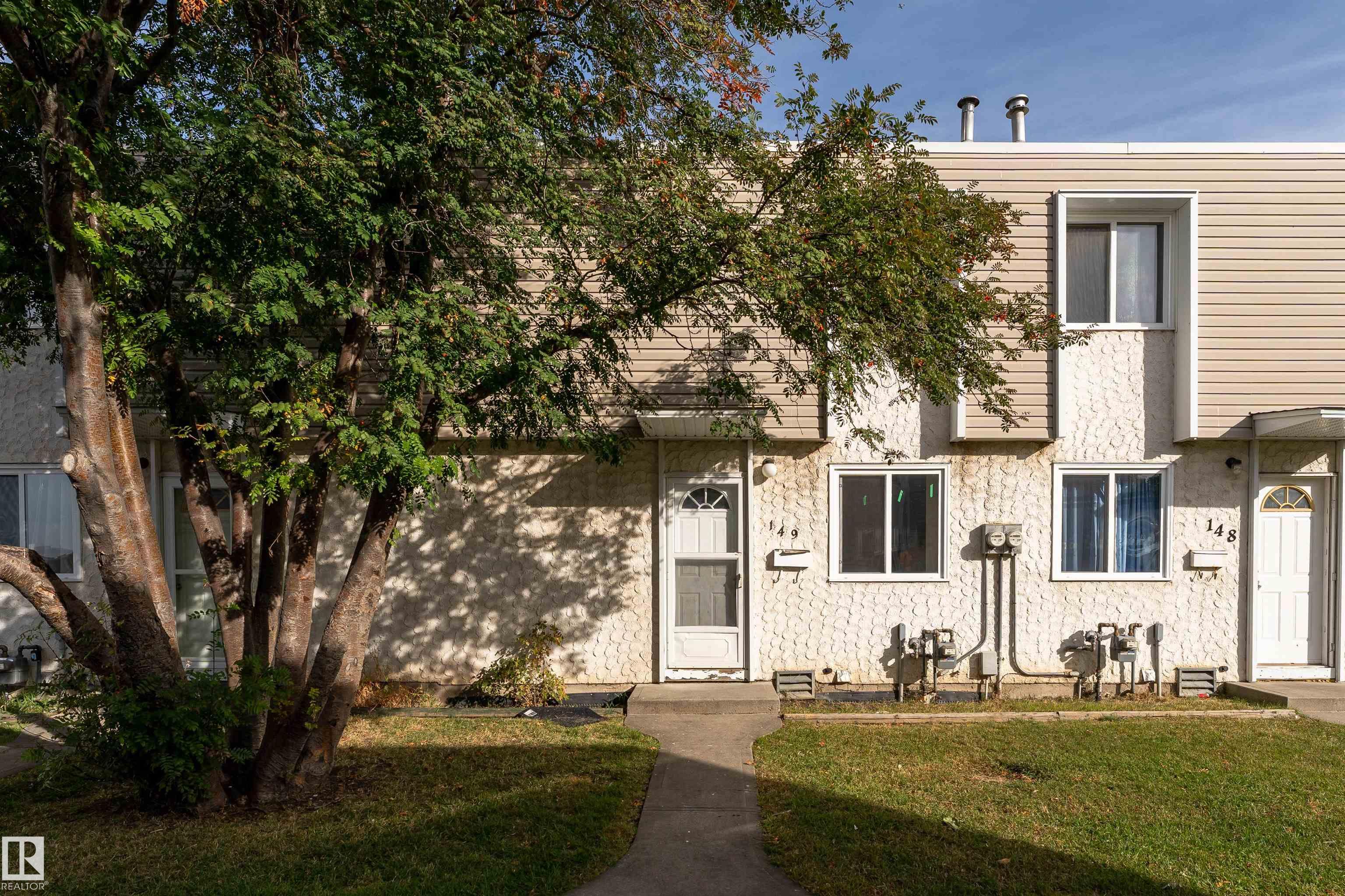 149 Cornell Court, Edmonton, Alberta, T5C 3C3