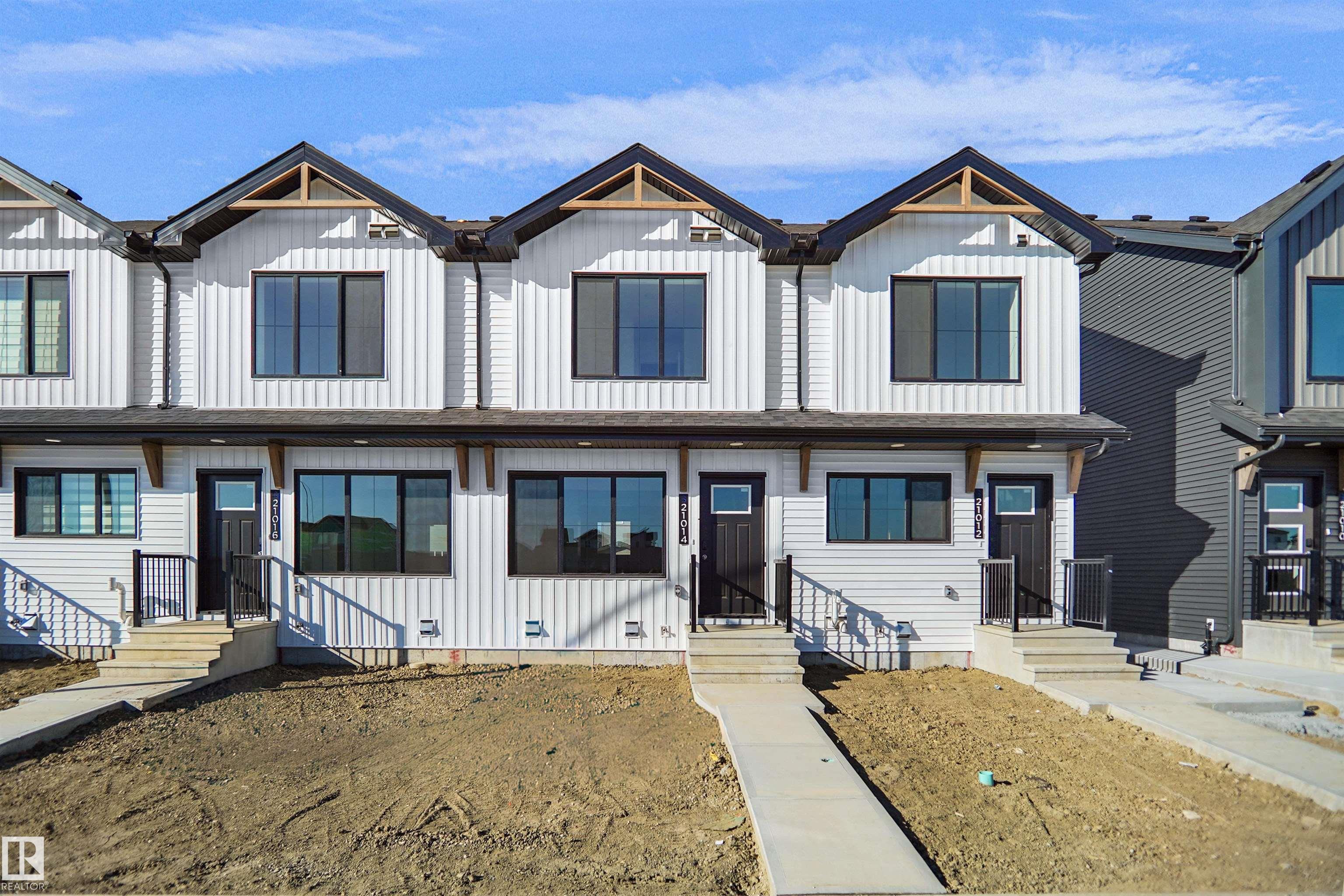 3 18640 18 Avenue, Edmonton, Alberta, T6M 3E8