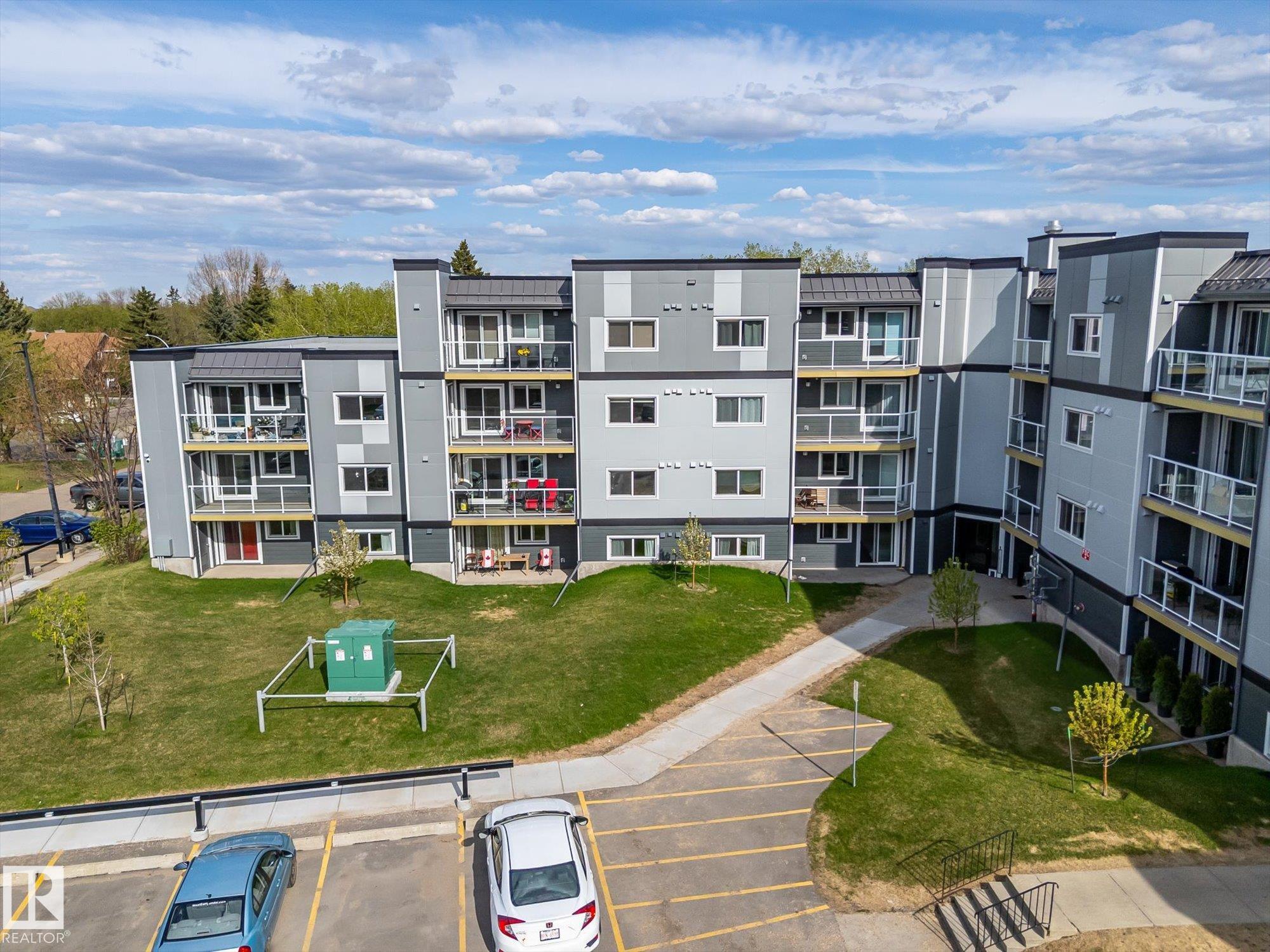 302 9504 182 Street, Edmonton, Alberta, T5T 3A7