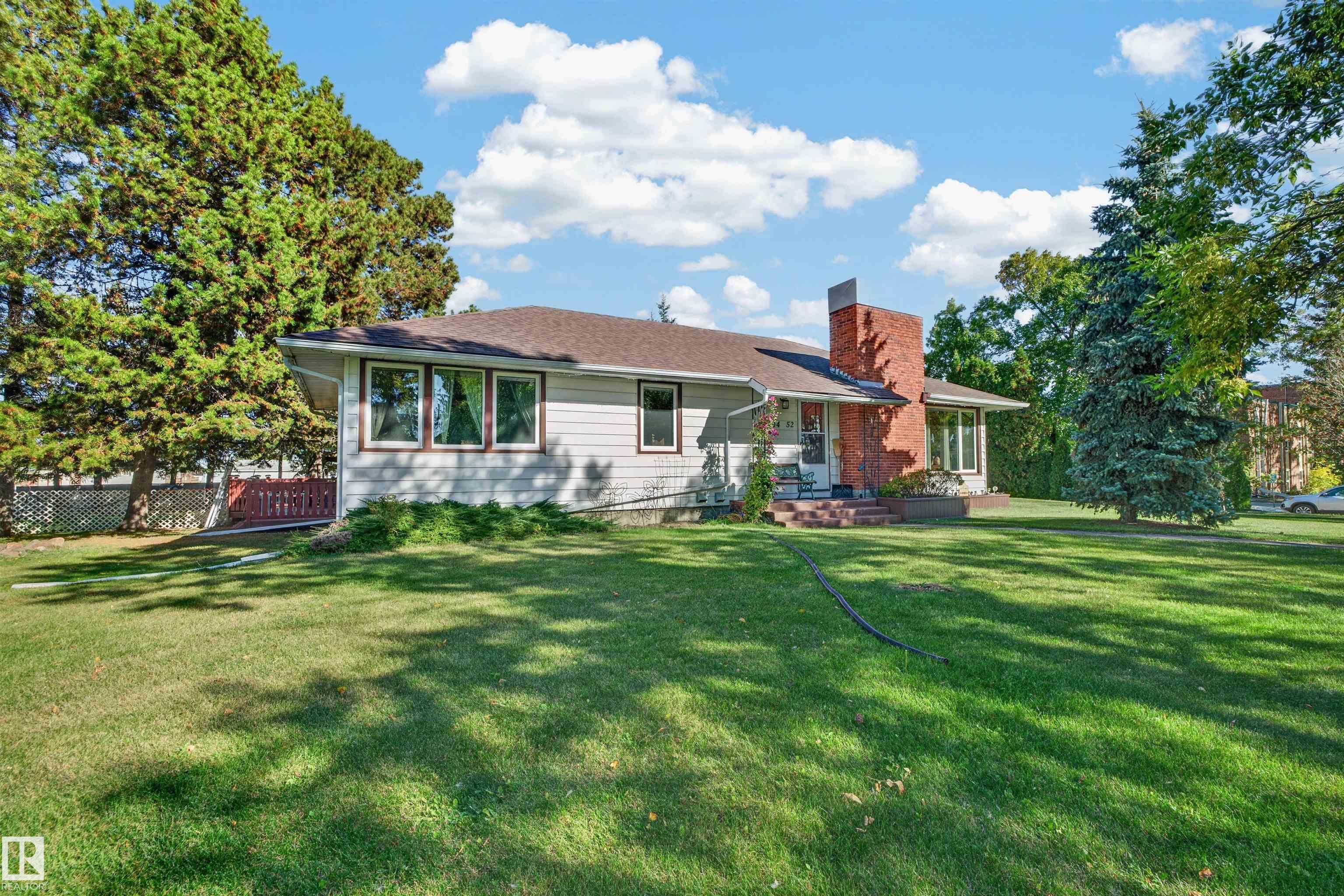 5404 52 Avenue, Lamont, Alberta, T0B 2R0