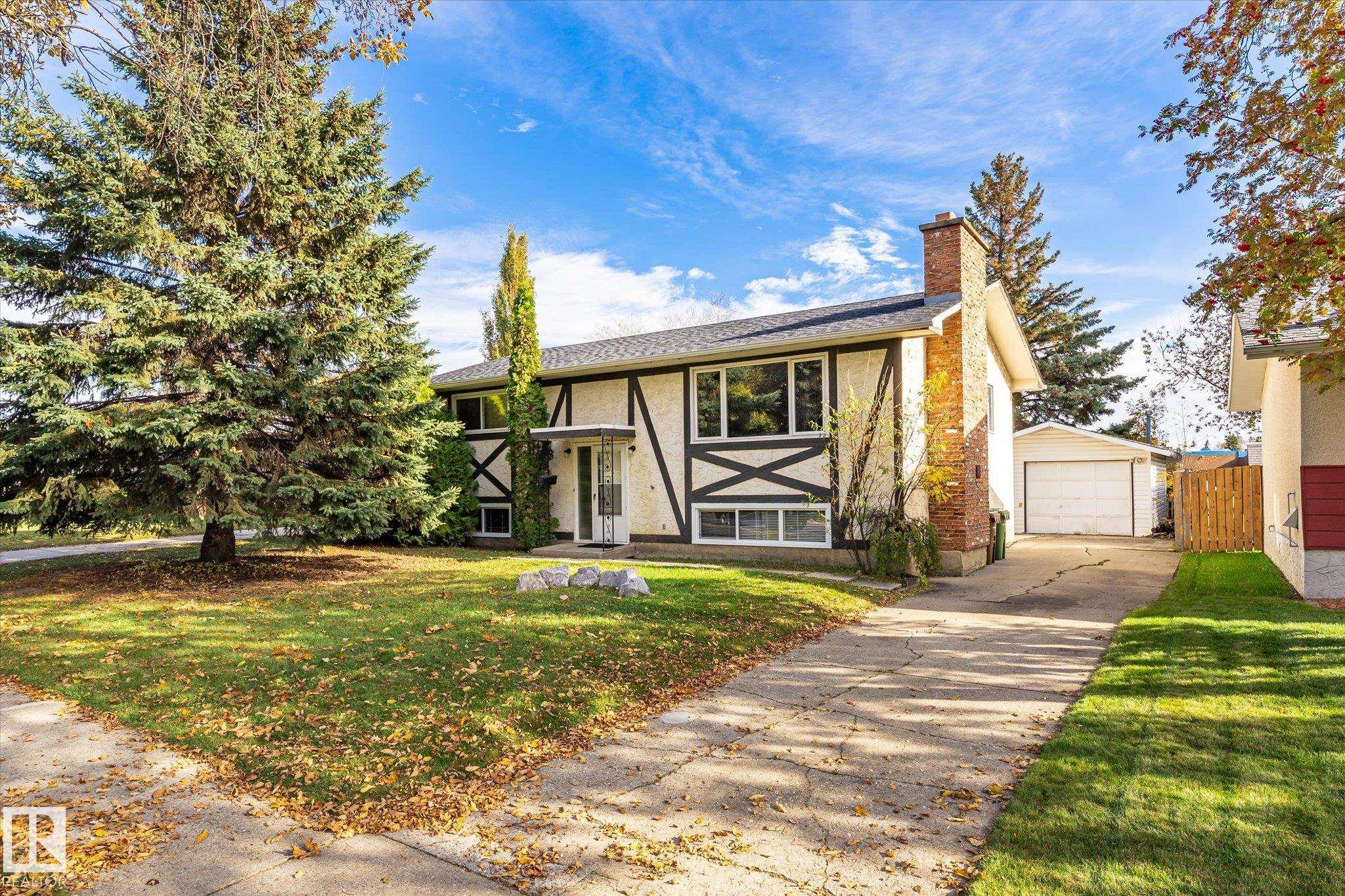 5 Marchand Place, St. Albert, Alberta, T8N 1L7
