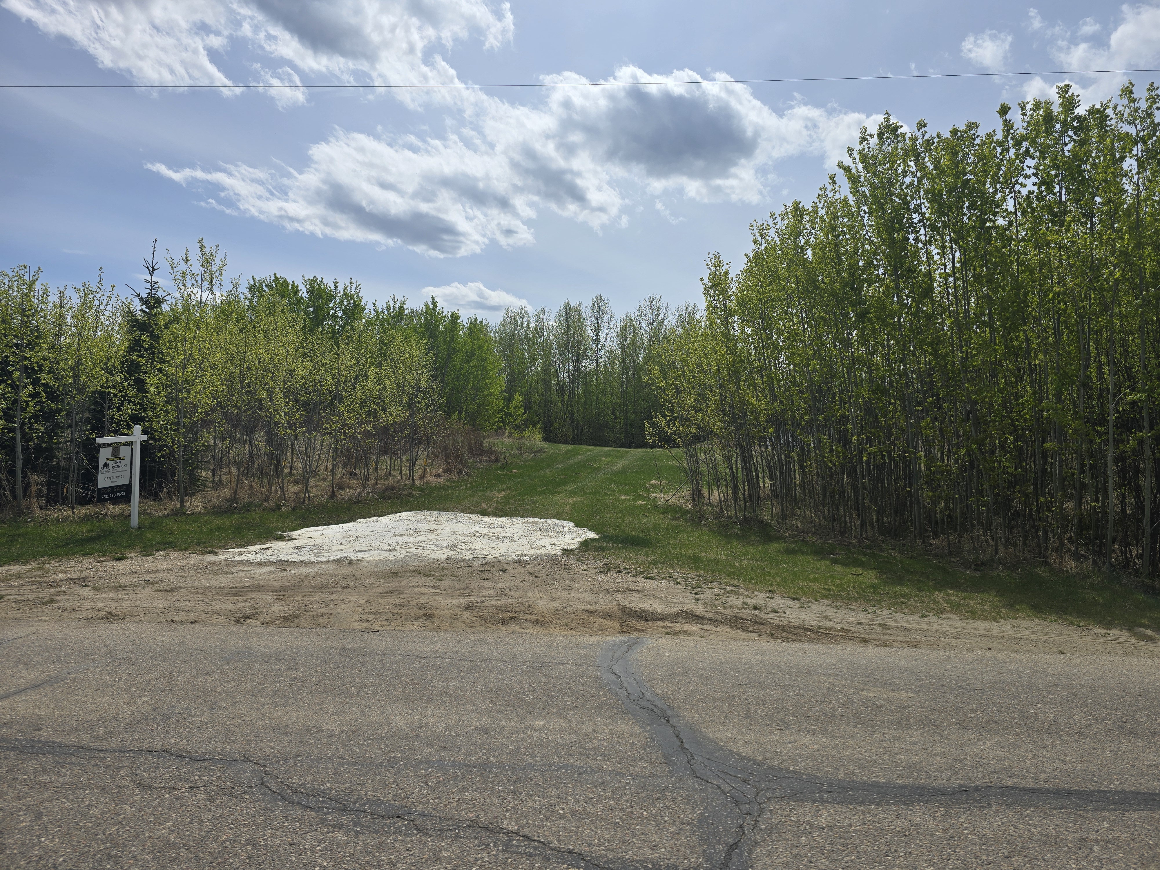 487 Lakeside Drive, Rural Parkland County, Alberta, T7Z 2T7