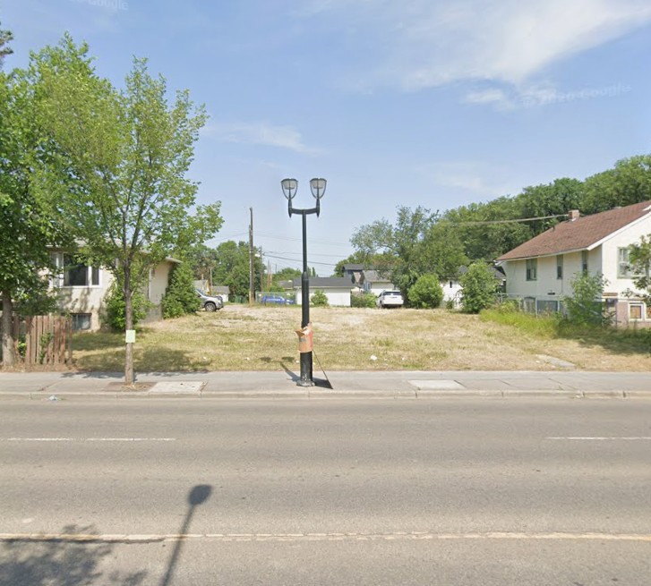 11833 Fort Road, Edmonton, Alberta, T5B 4G6