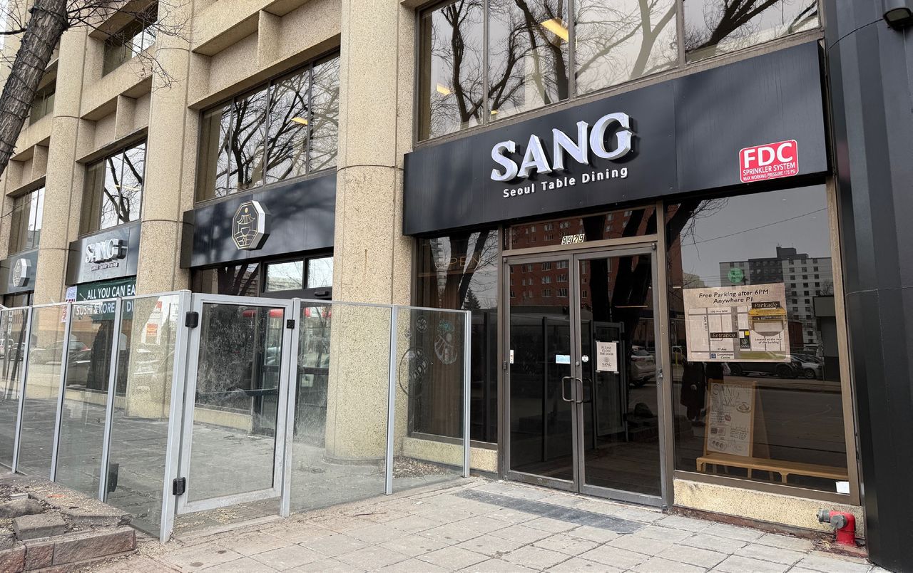 9925 109 St NW Edmonton Alberta