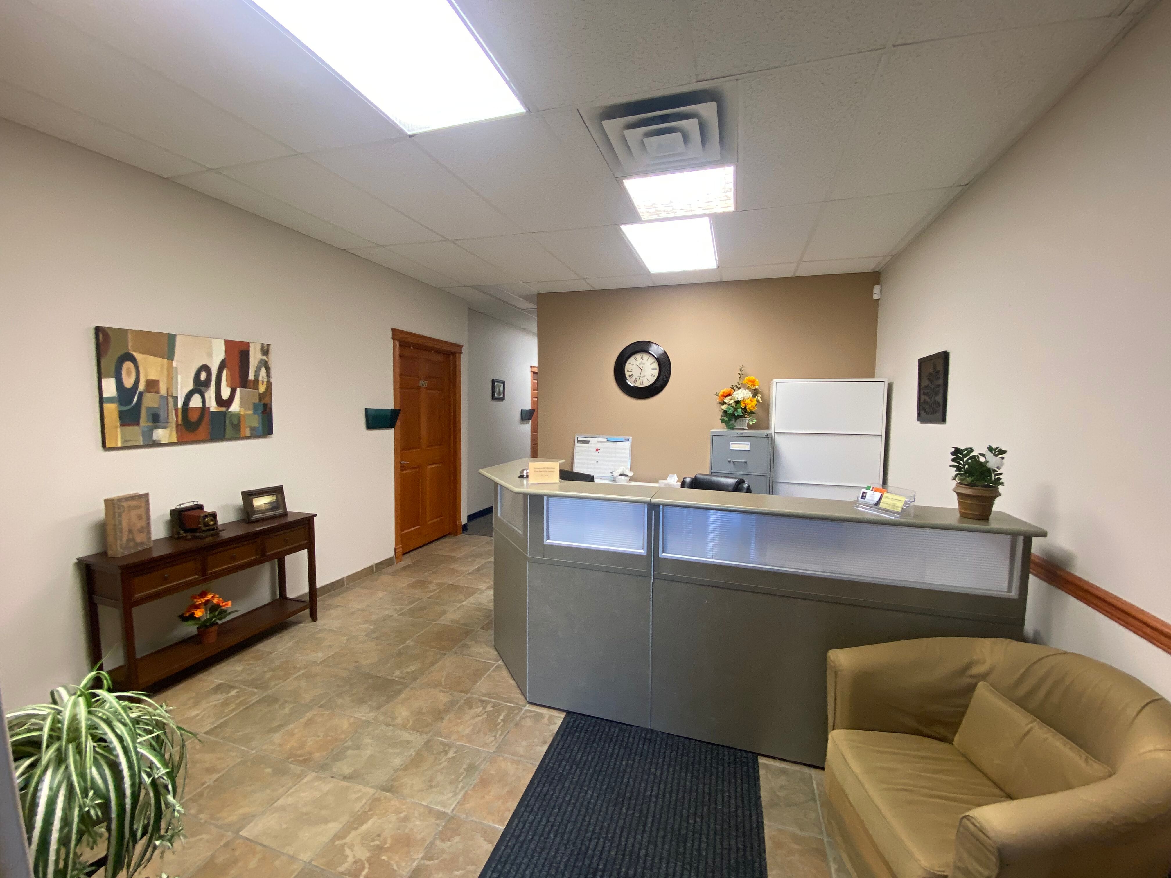 130 Broadway Boulevard, Sherwood Park, Alberta, T8H 2A3
